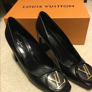 Louis Vuitton Madeleine Pumps